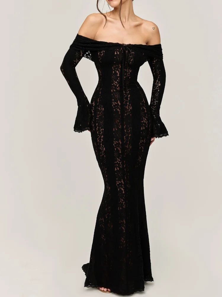 שמלה דגם- הילה