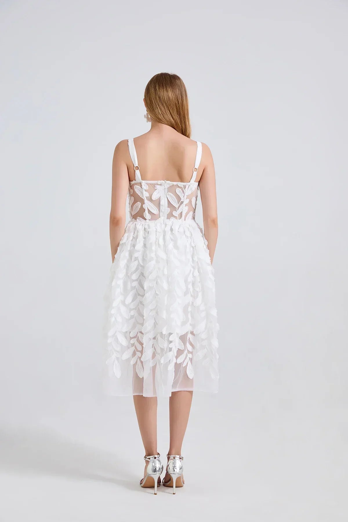 שמלה דגם- נטע