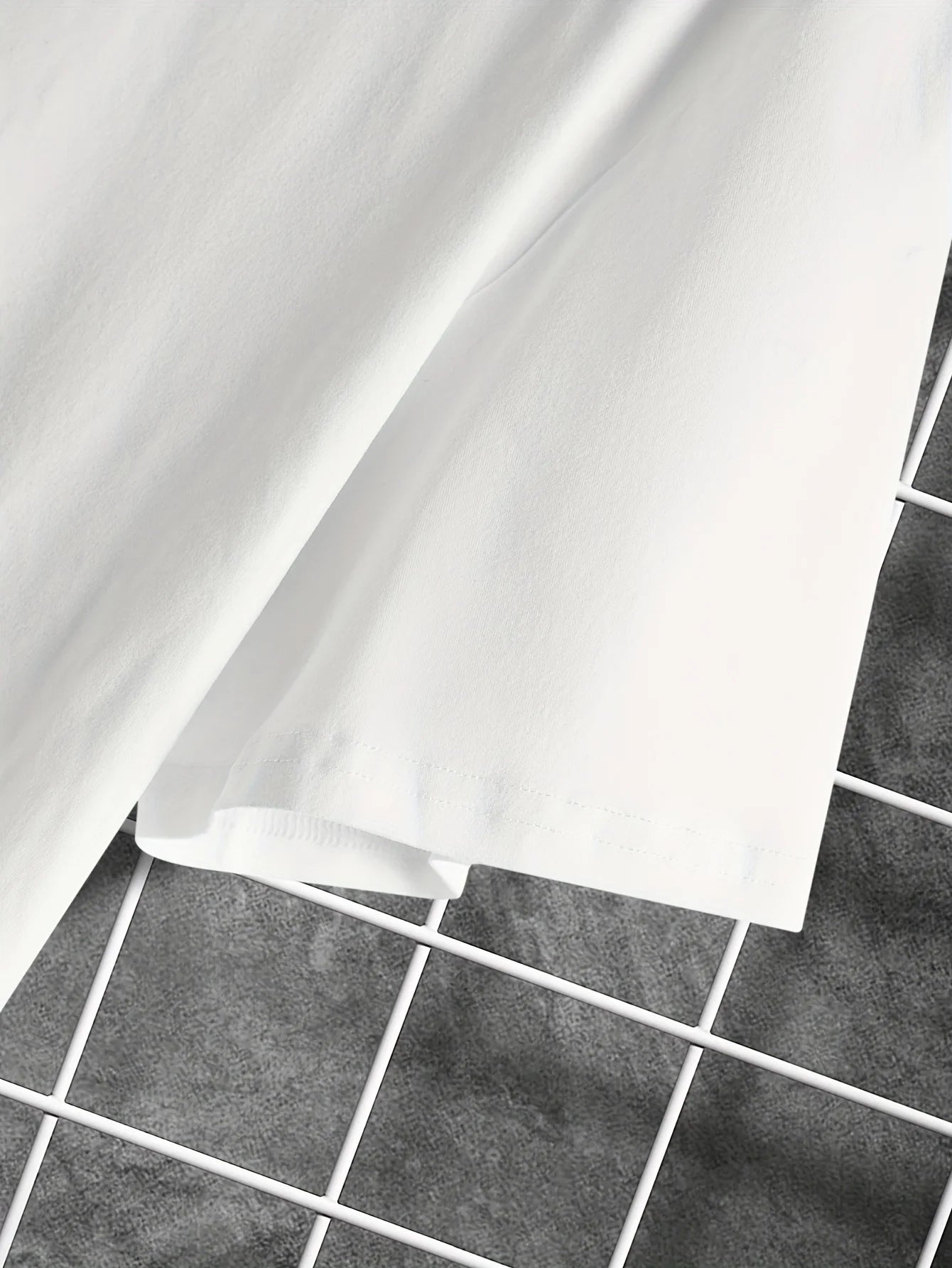 חולצה דגם- תום