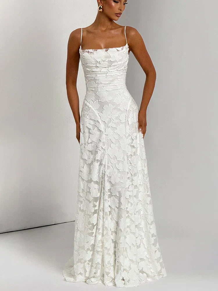 שמלה דגם- מוניקה